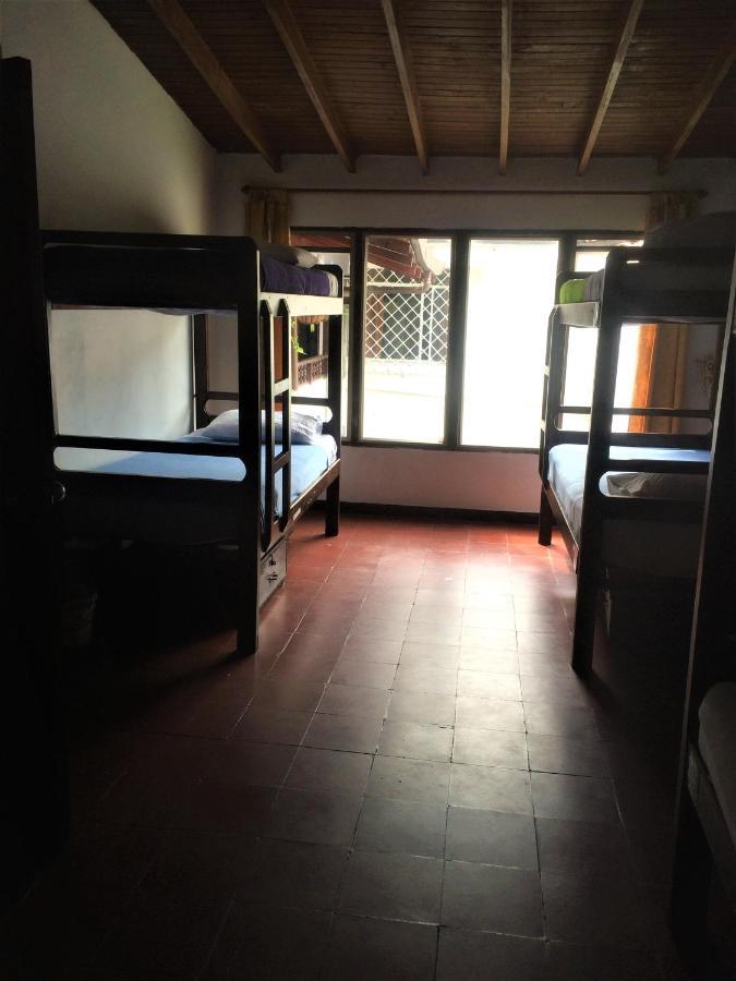 Casa Kiwi Hostel Medellin Ngoại thất bức ảnh