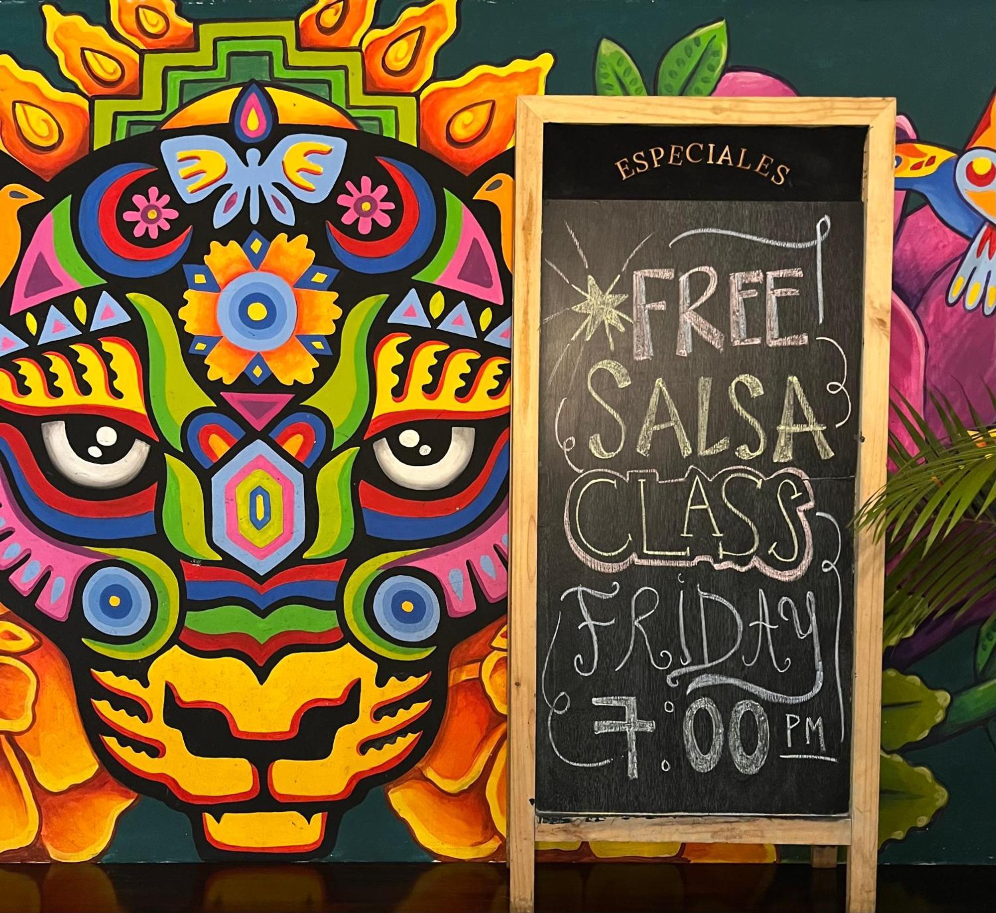 Casa Kiwi Hostel Medellin Ngoại thất bức ảnh
